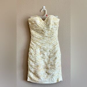 Vintage Vicky Tiel Cream Lace Sweetheart Neckline Bodycon Dress